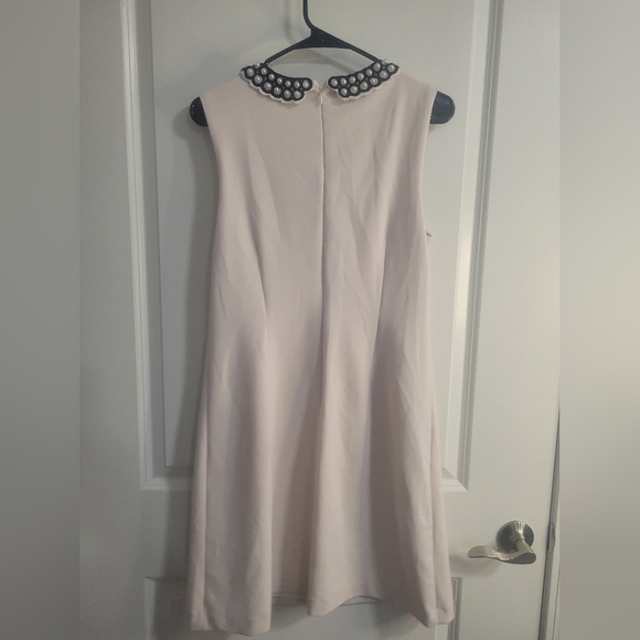 Betsey Johnson Dress with Pearl Collar - Picture 4 of 6